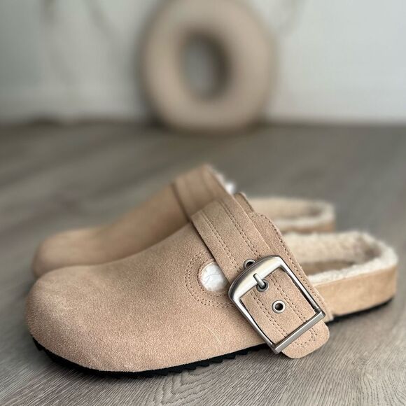 ZARA FAUX FUR LINED SUEDE CLOGS
BEIGE - Picture 10 of 14